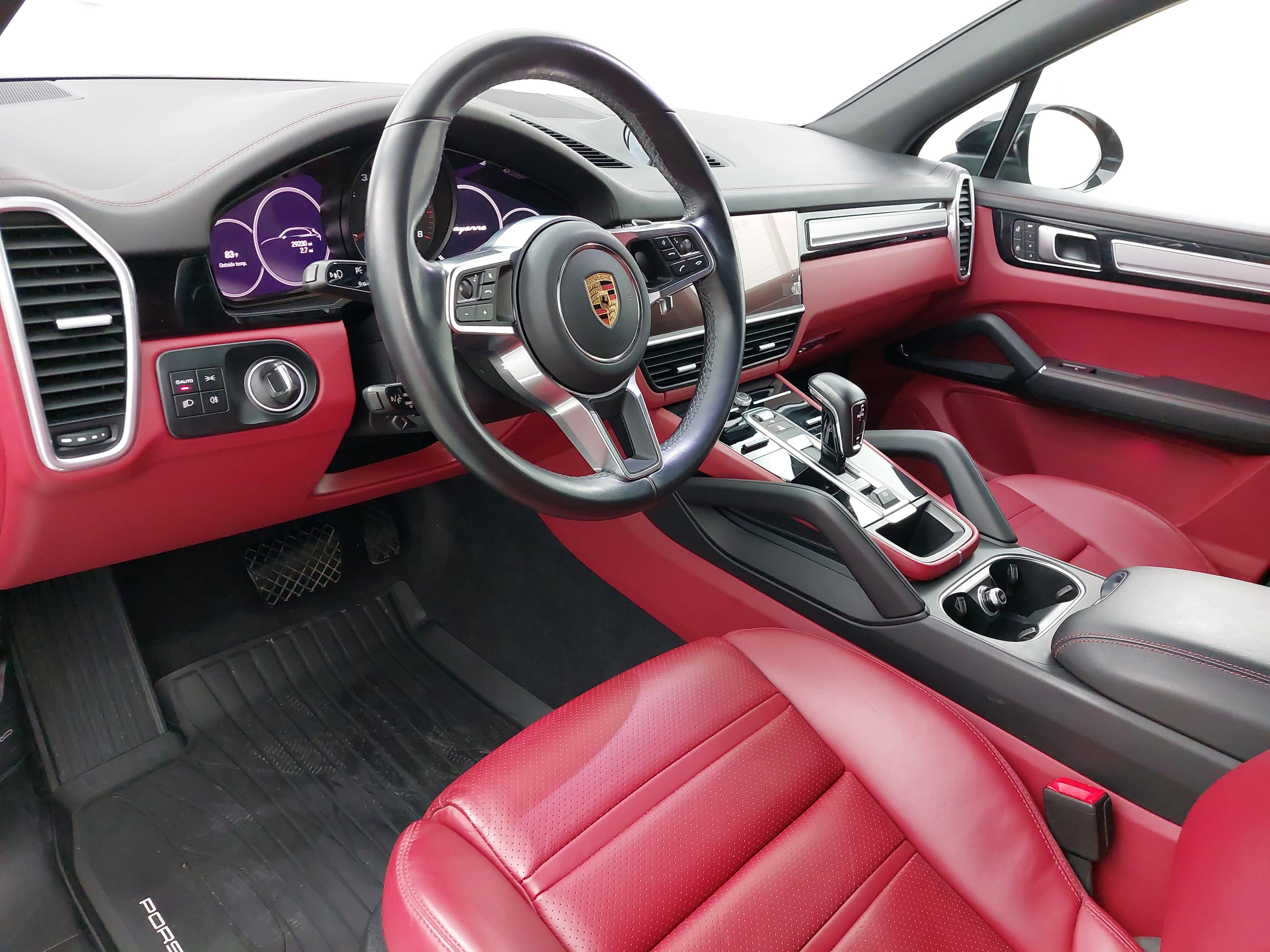 Certified 2023 Porsche Cayenne Platinum Edition AWD/4WD image 4