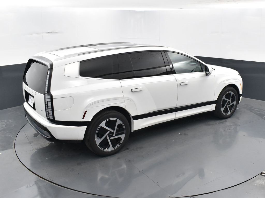 New 2026 Hyundai Ioniq 9 Calligraphy image 29