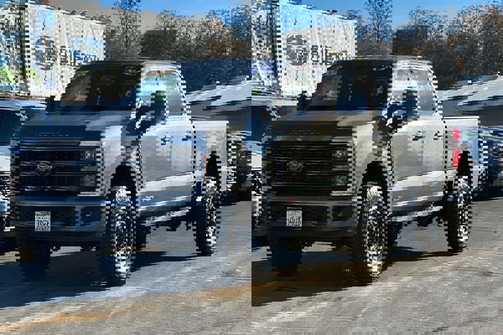 Used 2023 Ford F250 XLT w/ Black Appearance Package image 8