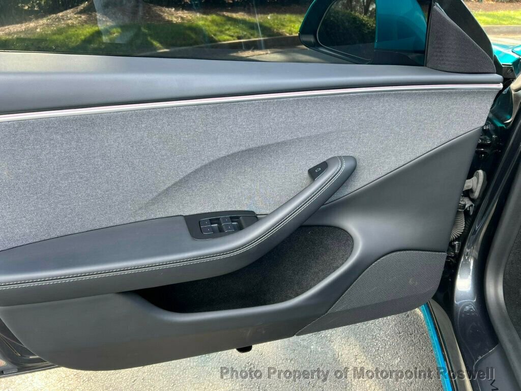 Used 2024 Tesla Model 3 image 12