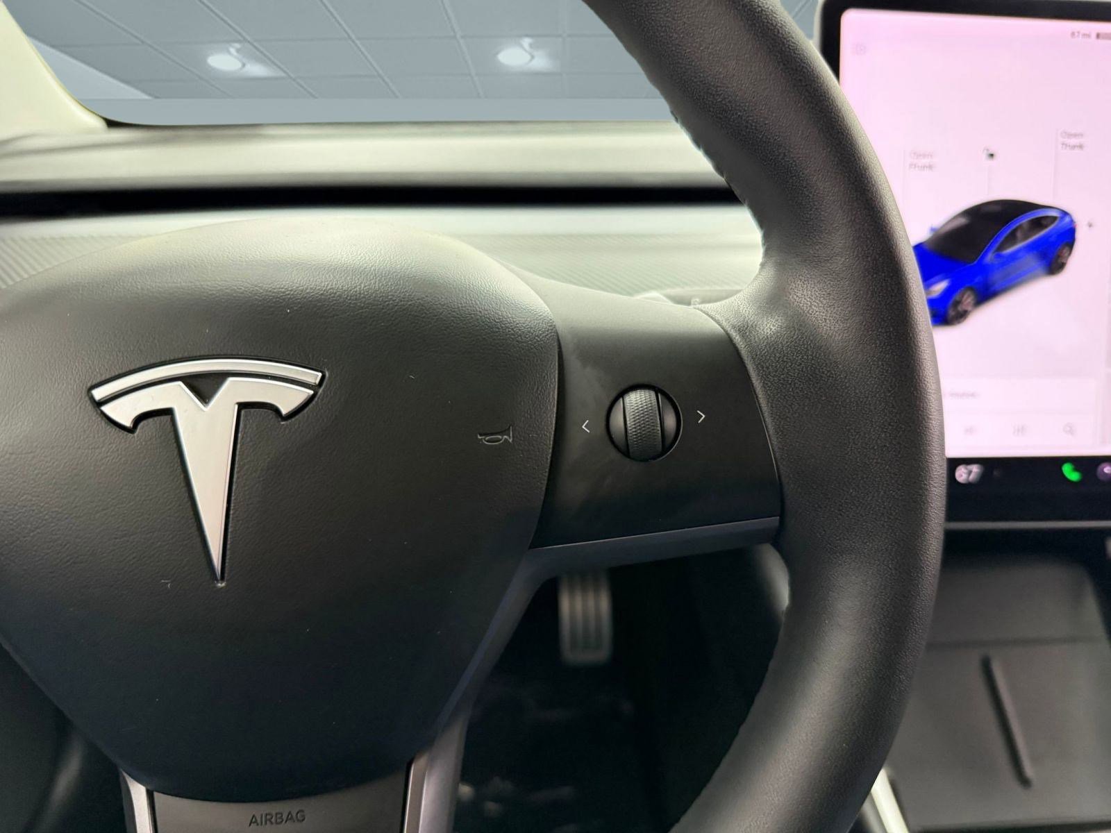 Used 2020 Tesla Model 3 Performance image 25