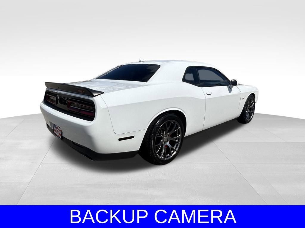 Used 2015 Dodge Challenger SRT image 4