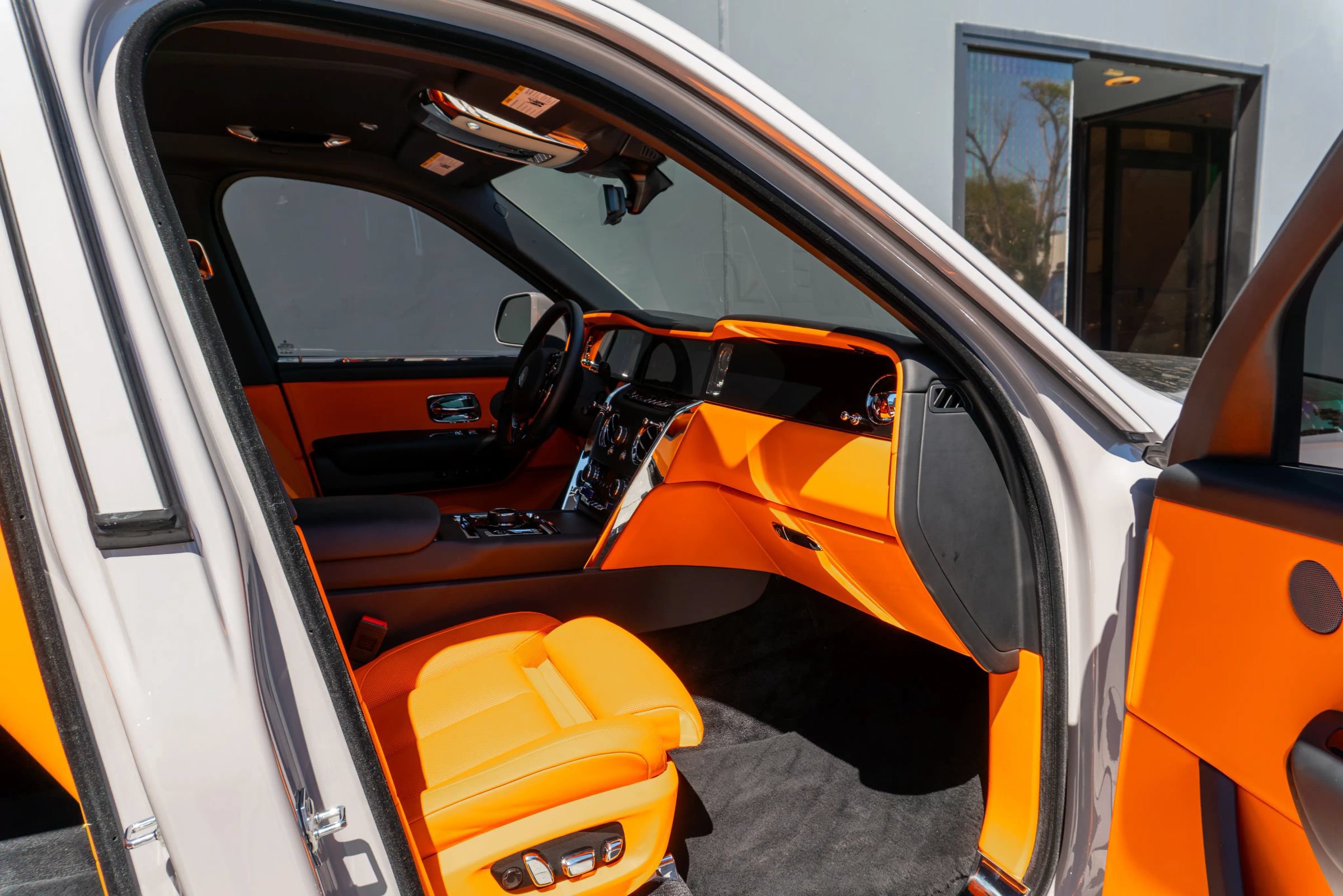 Used 2026 Rolls-Royce Cullinan AWD/4WD image 67
