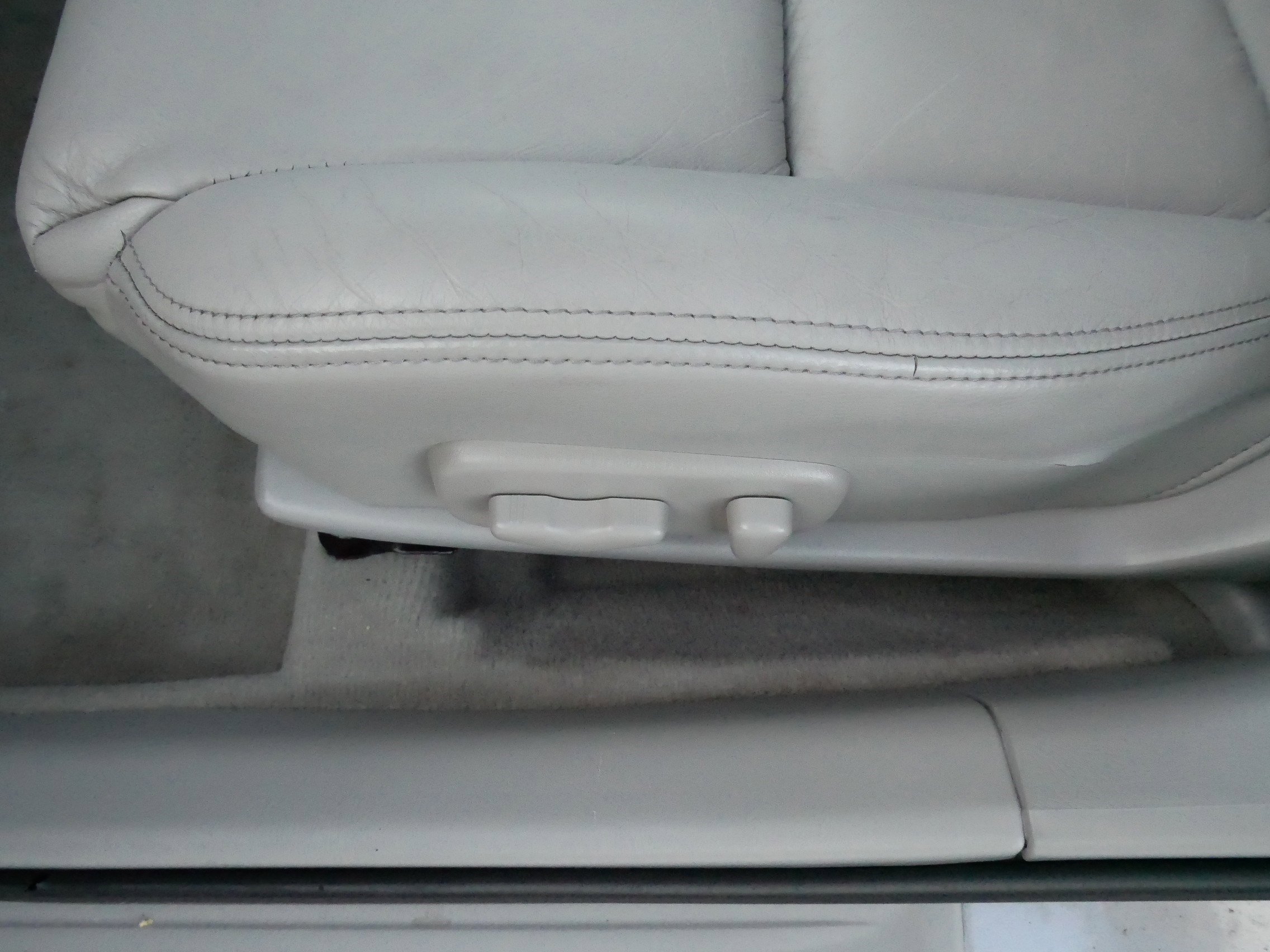 Used 2003 Nissan Maxima GLE image 20