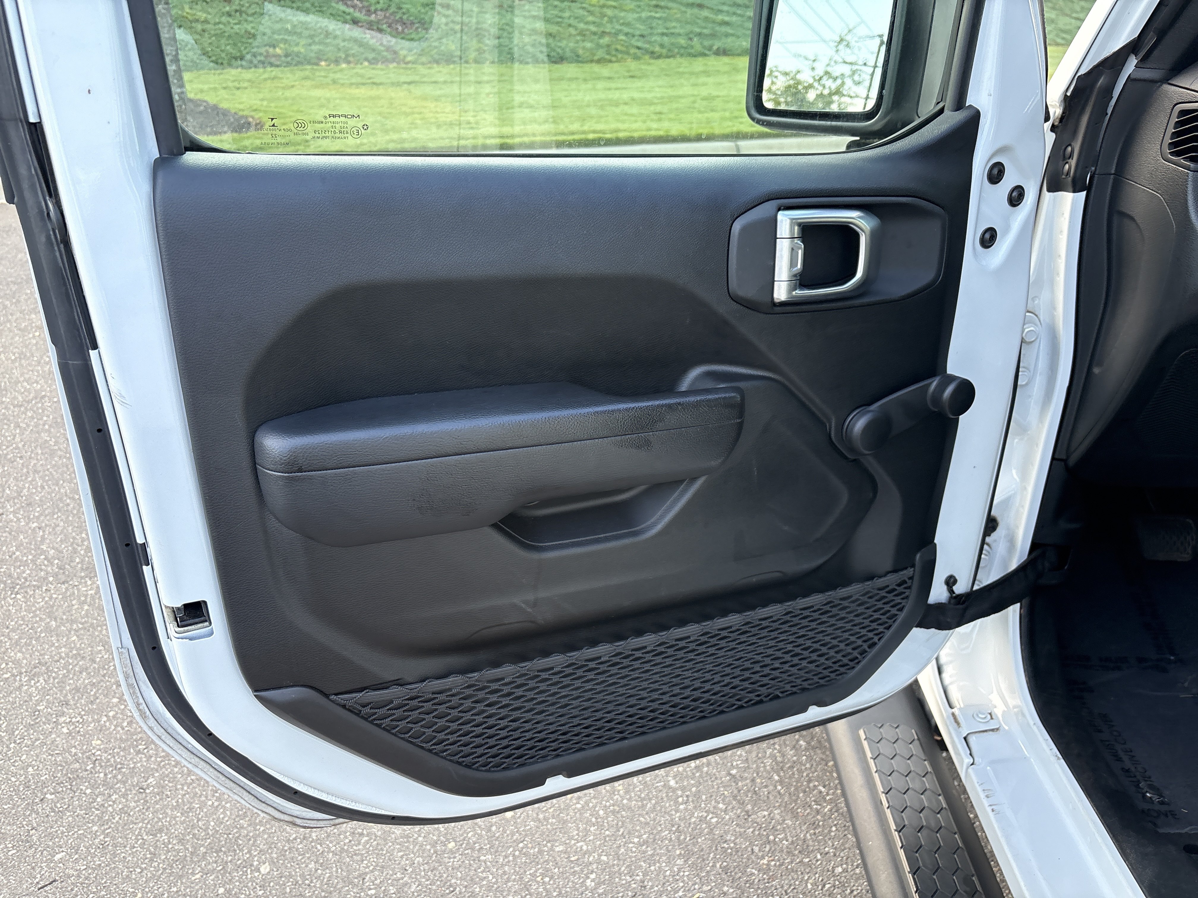 Used 2022 Jeep Wrangler Unlimited Sport AWD/4WD image 15
