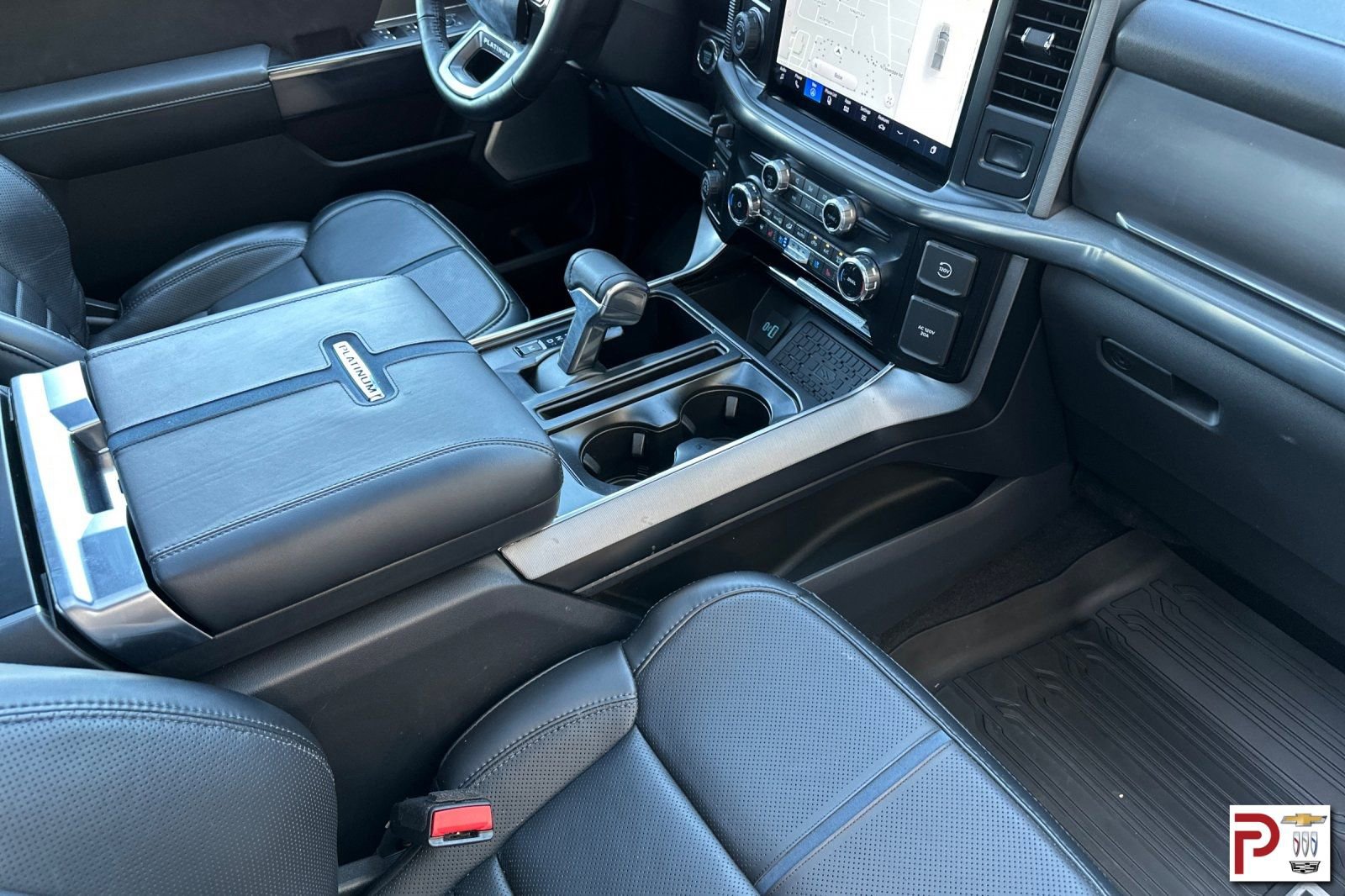 Used 2024 Ford F150 Platinum image 18