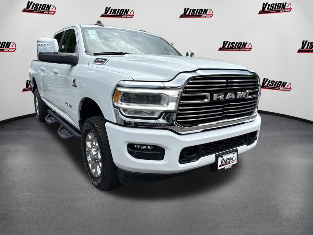 Used 2024 RAM 2500 Laramie AWD/4WD image 3