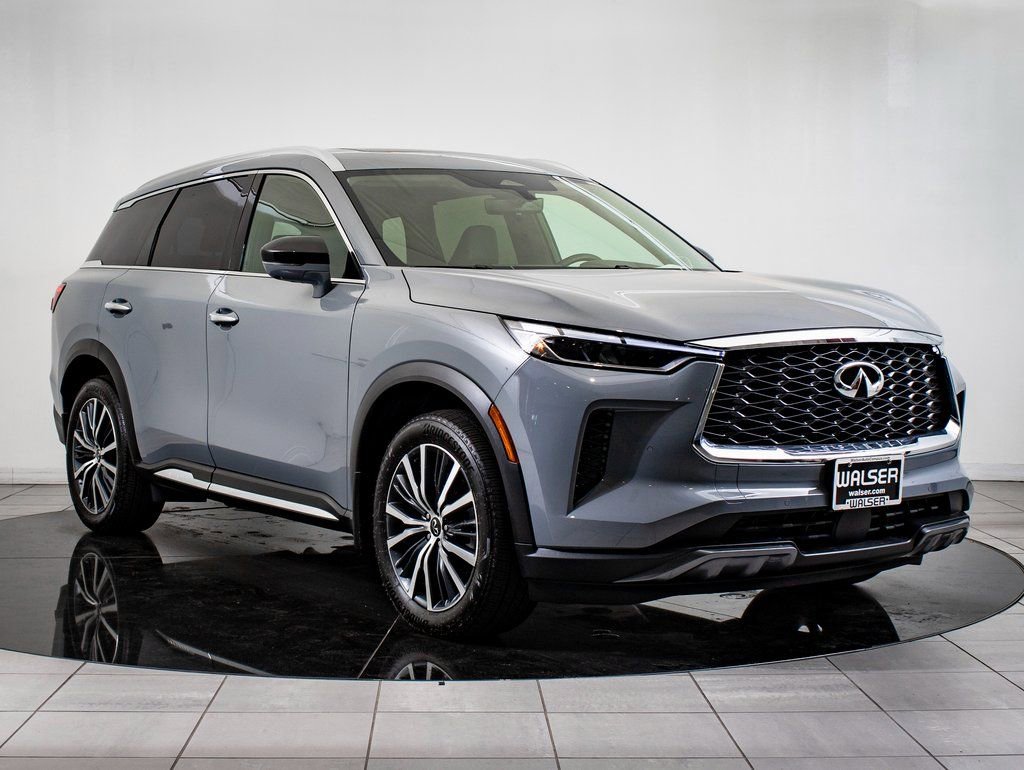 Used 2025 INFINITI QX60 Sensory image 5