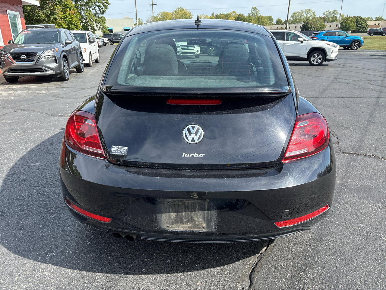 Used 2019 Volkswagen Beetle 2.0T S image 4