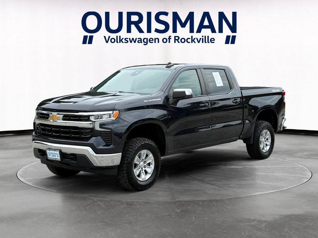 Used 2023 Chevrolet Silverado 1500 LT AWD/4WD image 2