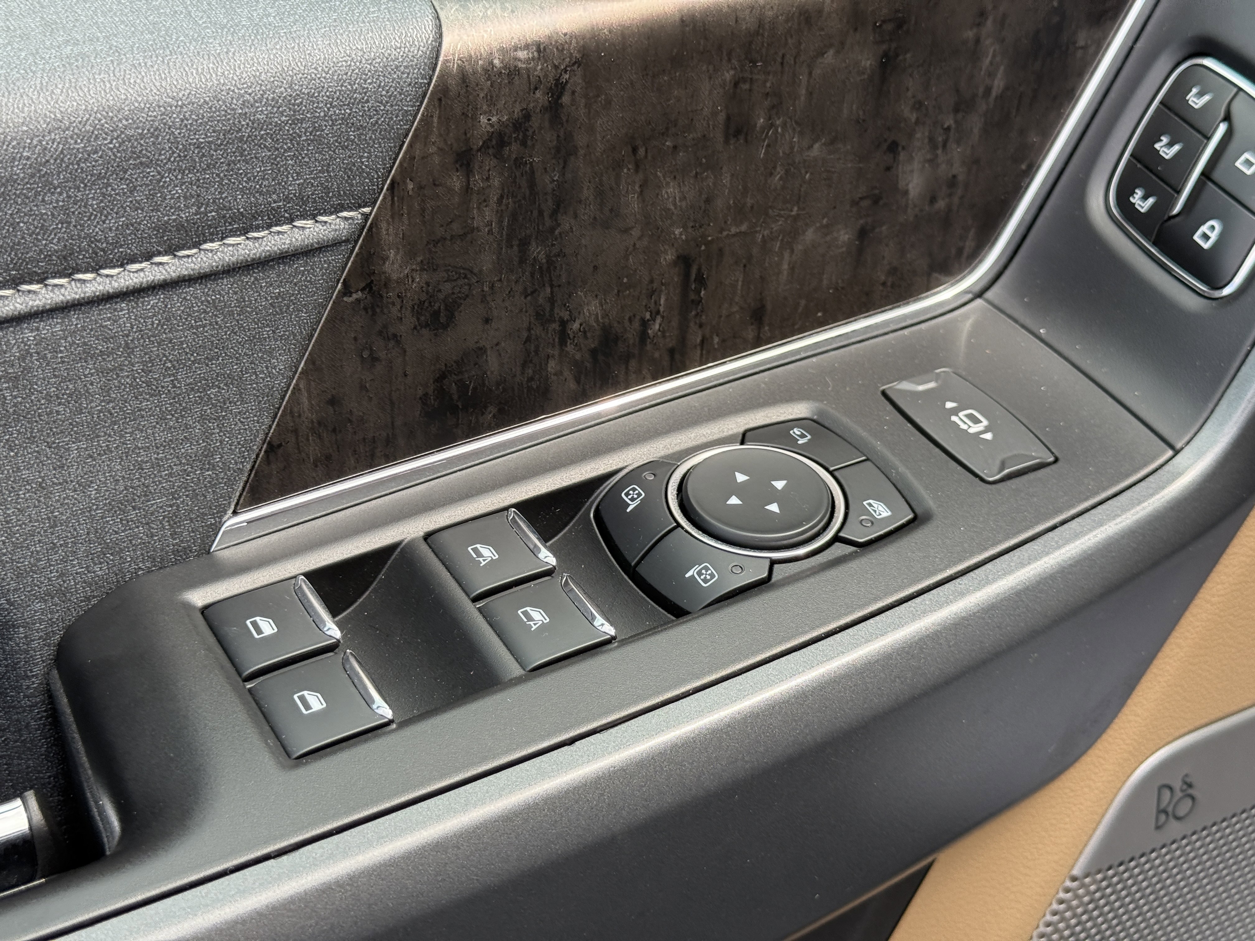 Certified 2023 Ford F350 Lariat w/ Lariat Ultimate Package image 15