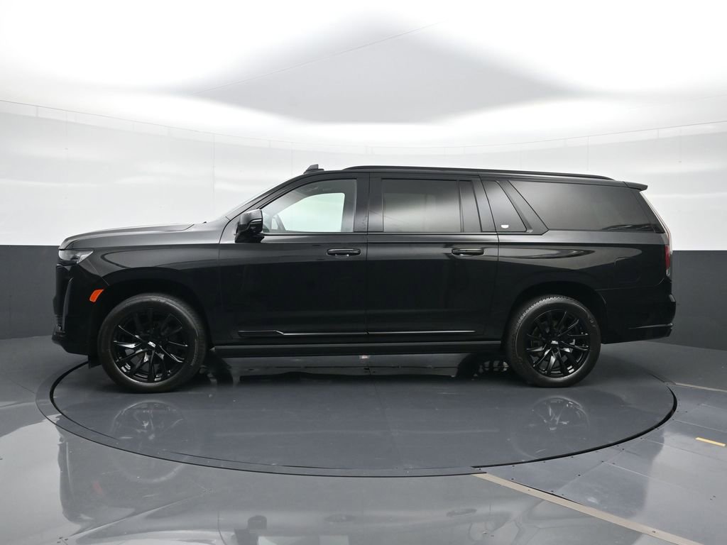 Certified 2021 Cadillac Escalade ESV Sport Platinum image 5