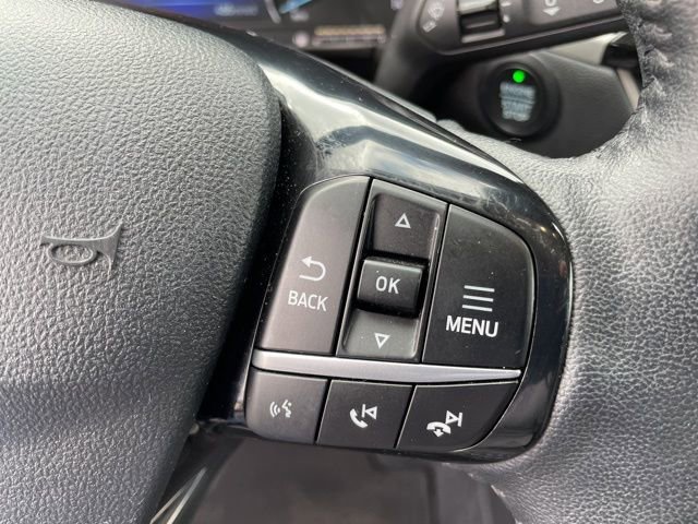 Used 2021 Ford Escape SE w/ Cold Weather Package image 27