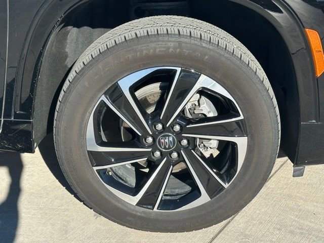 Used 2025 Buick Enclave Sport Touring image 14