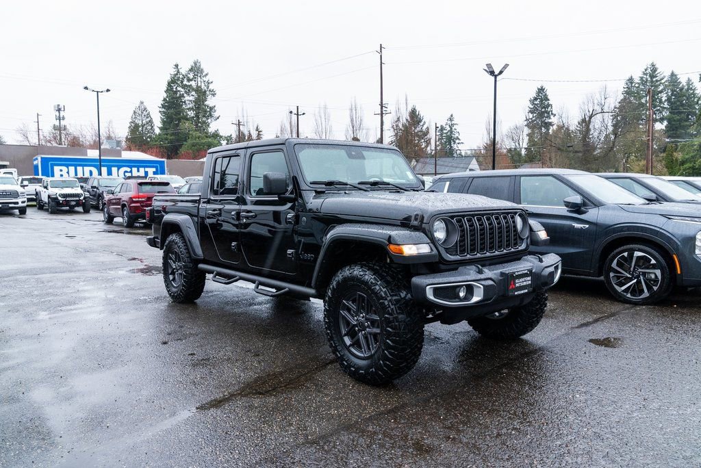Used 2024 Jeep Gladiator Sport image 26