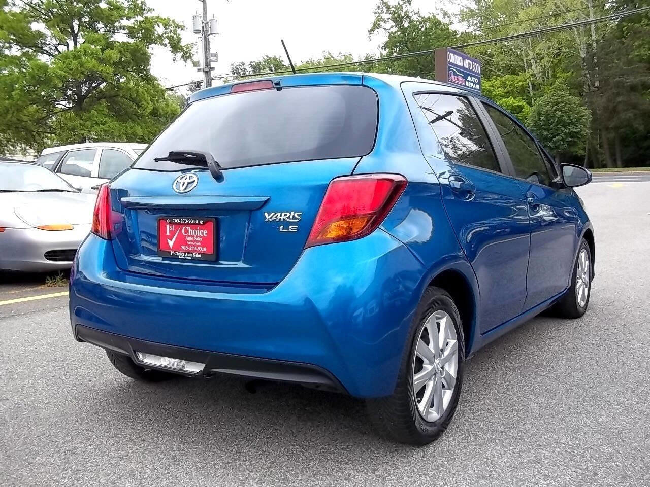 Used 2015 Toyota Yaris LE FWD image 5