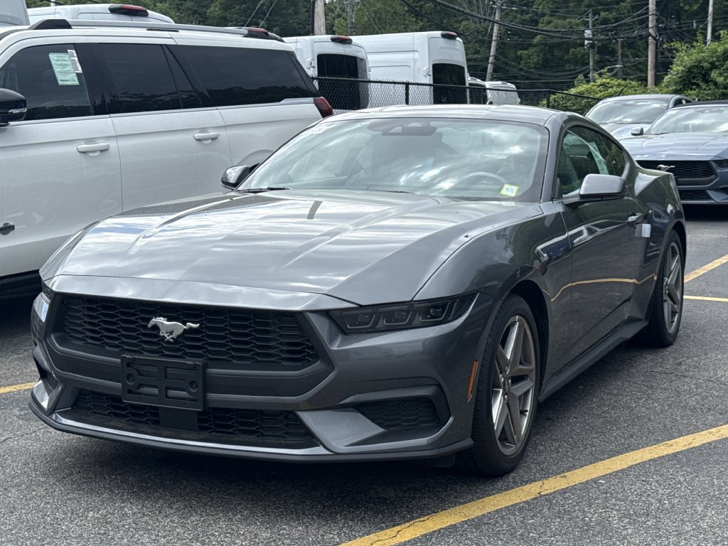New 2026 Ford Mustang Coupe RWD image 3