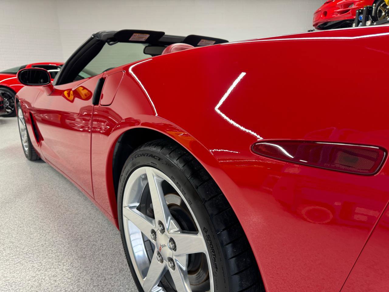 Used 2005 Chevrolet Corvette Convertible w/ Preferred Equipment Group image 30