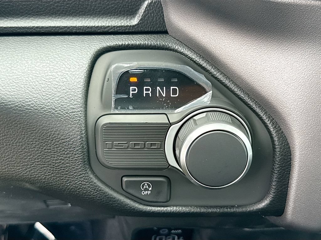 Used 2025 RAM 1500 Big Horn RWD image 17