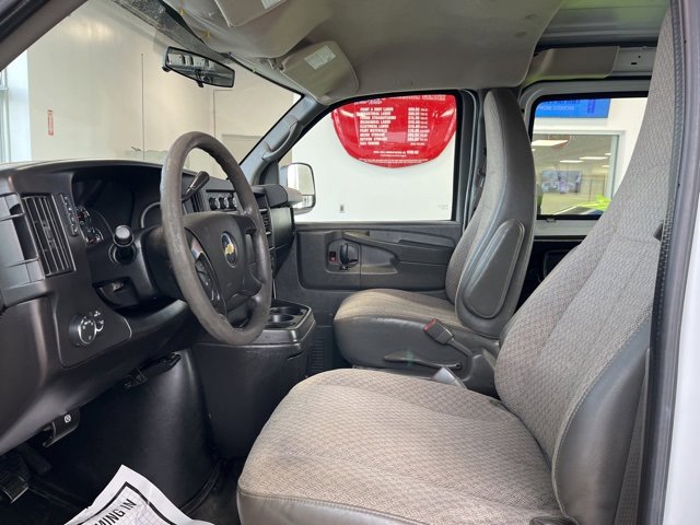 Used 2011 Chevrolet Express 1500 image 13