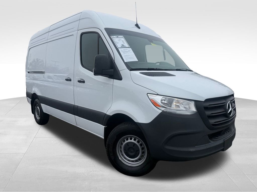 Used 2024 Mercedes-Benz Sprinter 2500 w/ Acoustic Package image 5