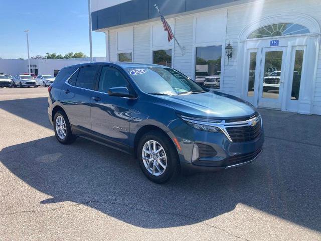 Certified 2024 Chevrolet Equinox LT w/ LPO, Floor Liner Package FWD image 3