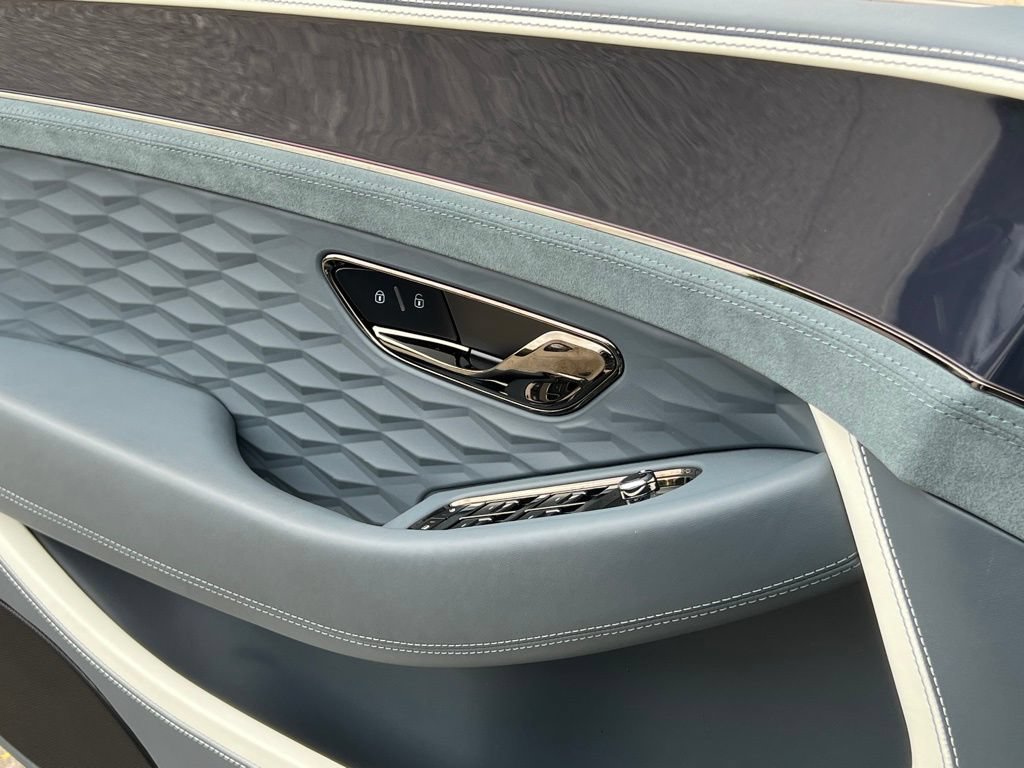 Used 2025 Bentley Continental GT Speed w/ First Edition Specification AWD/4WD image 35