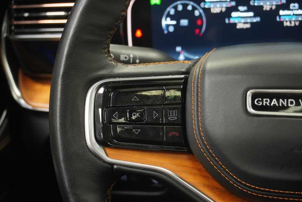 Certified 2023 Jeep Grand Wagoneer L Series III w/ HD Trailer Tow Package AWD/4WD image 39