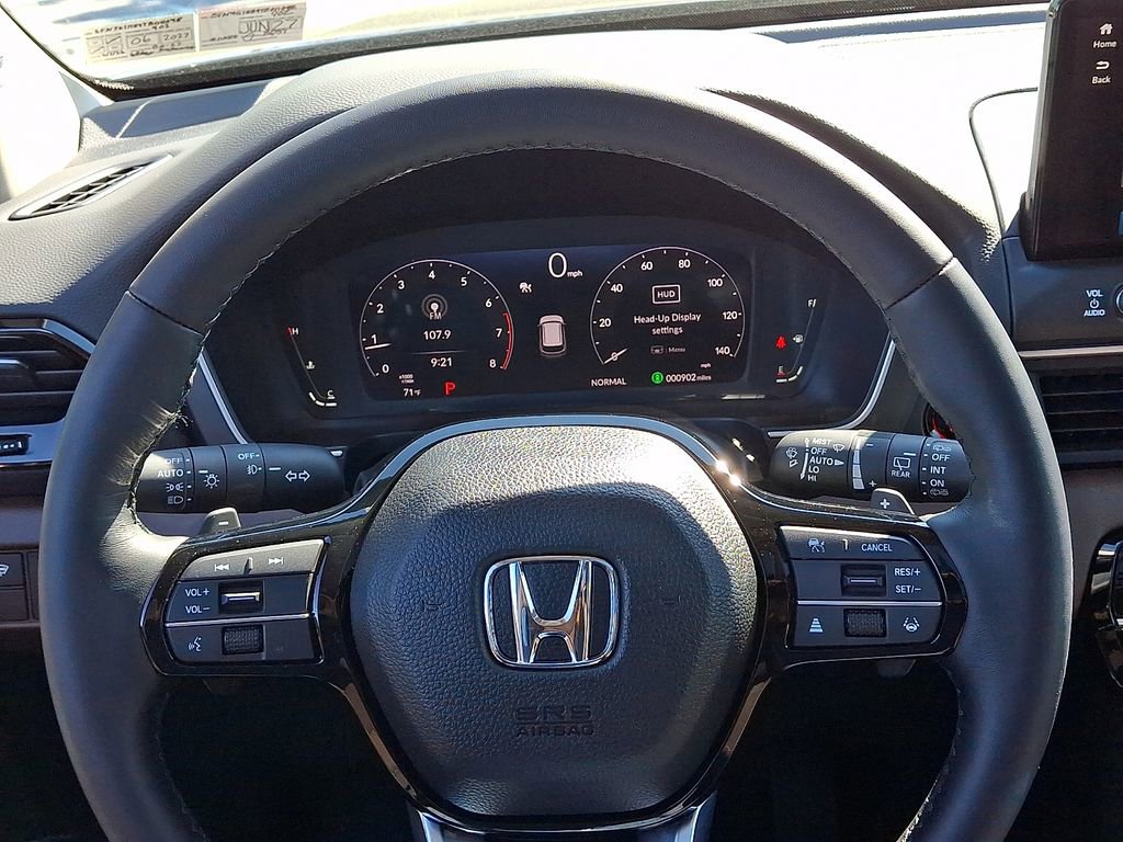 Used 2026 Honda Pilot Elite image 21