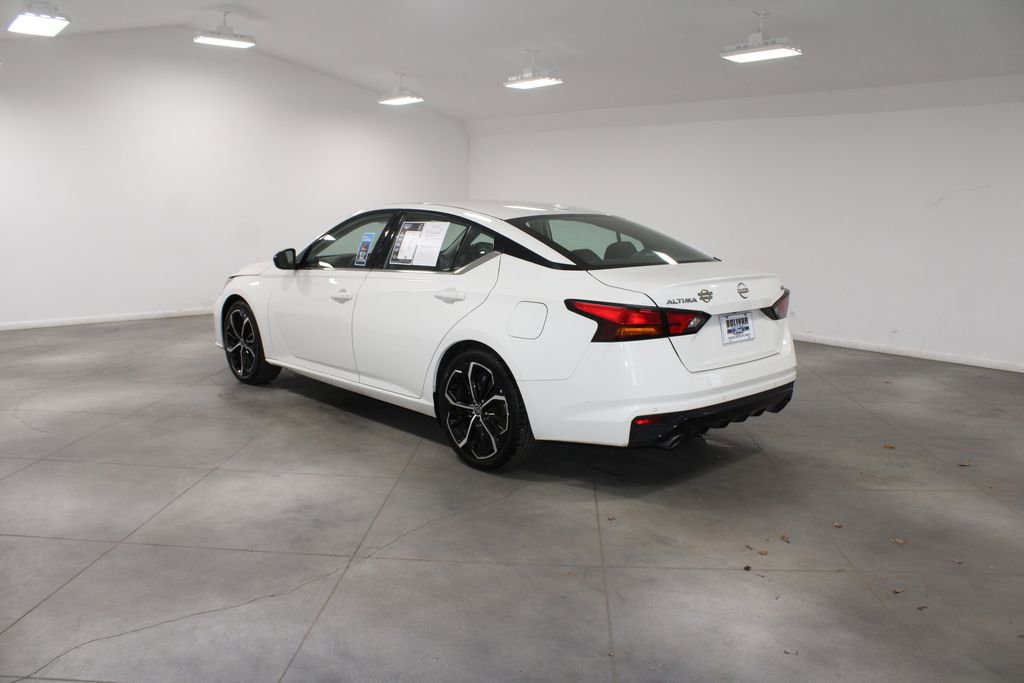 Used 2024 Nissan Altima 2.5 SR image 7
