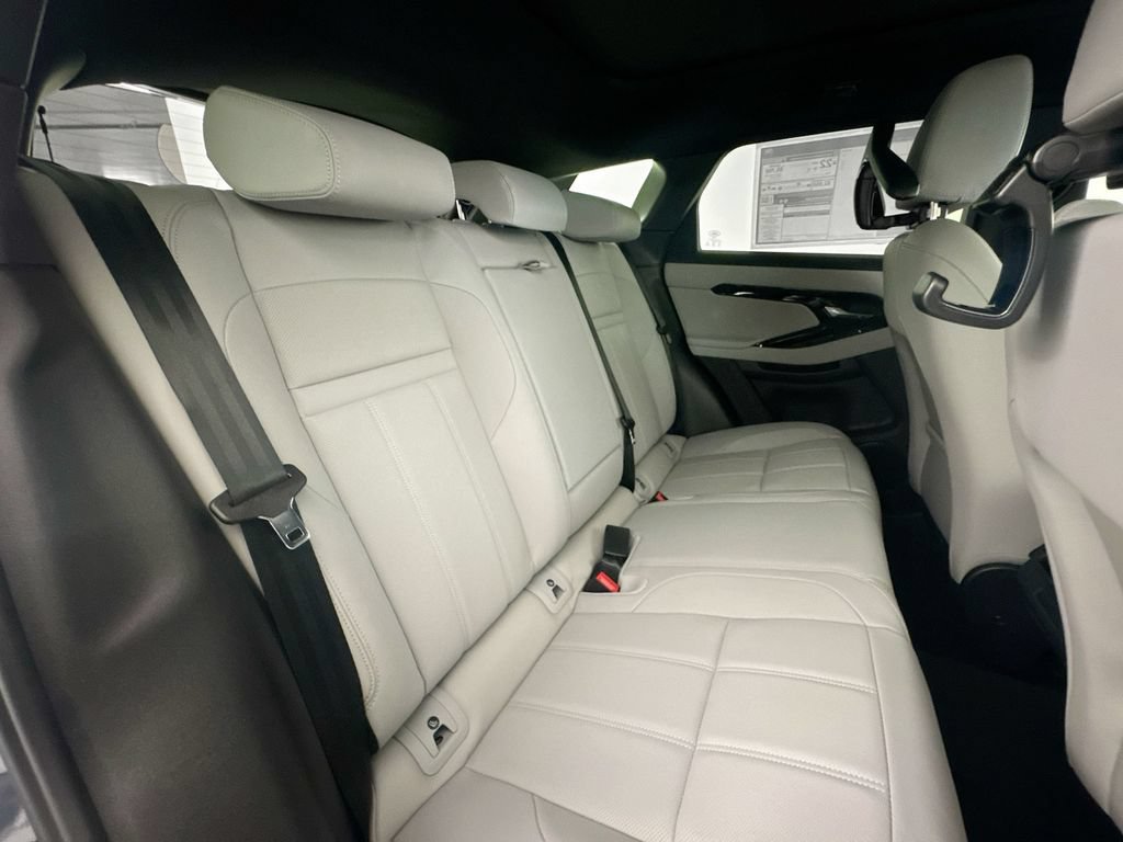 New 2026 Land Rover Range Rover Evoque S AWD/4WD image 28