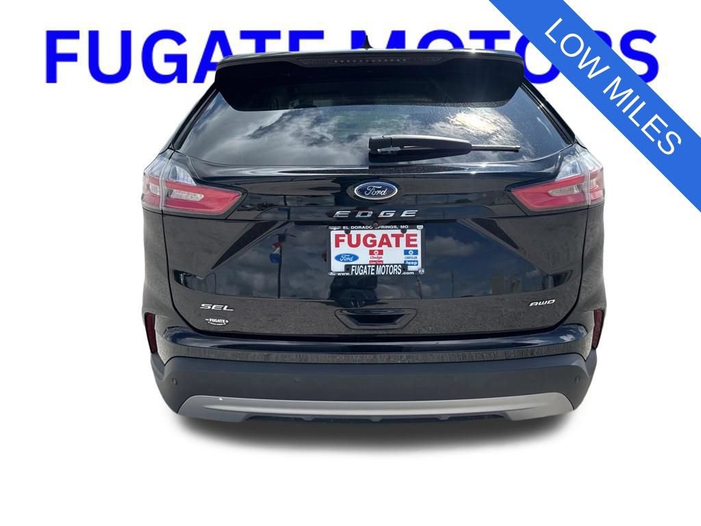 Certified 2022 Ford Edge SEL w/ Convenience Package AWD/4WD image 4