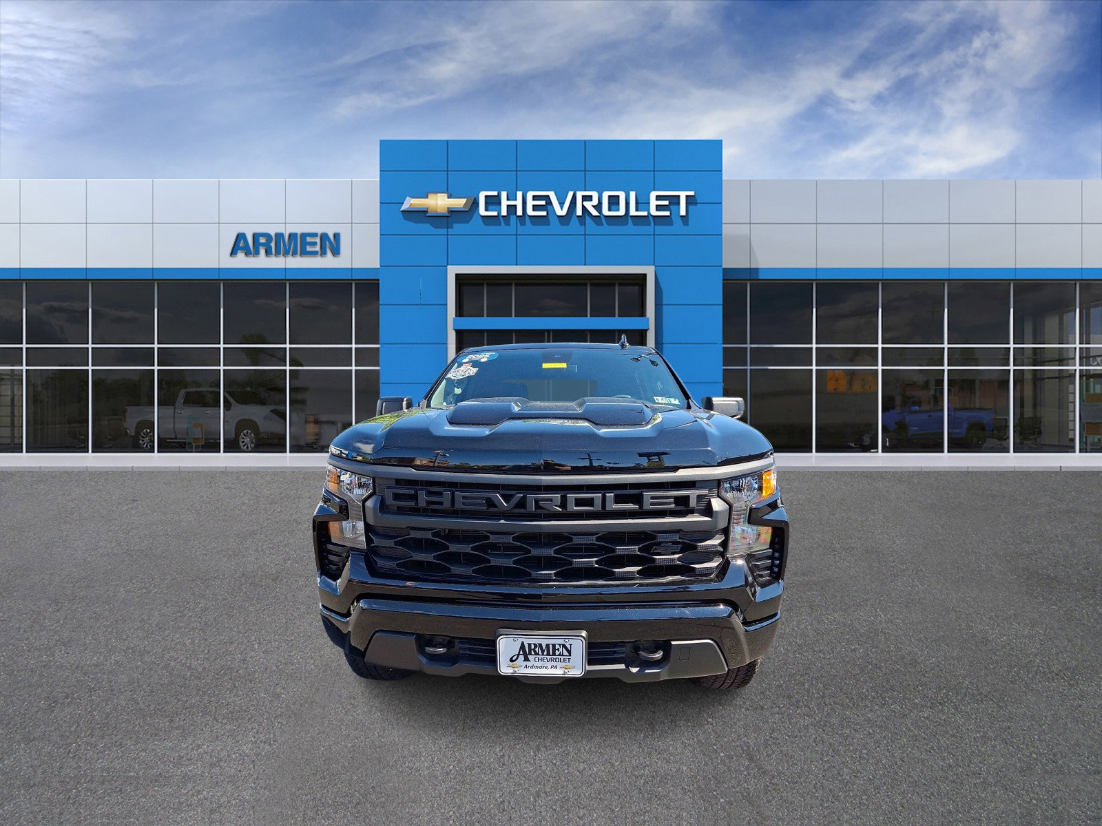 Used 2025 Chevrolet Silverado 1500 Custom Trail Boss w/ Turbomax Blackout Package AWD/4WD image 3