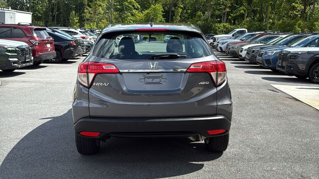 Used 2021 Honda HR-V LX image 5