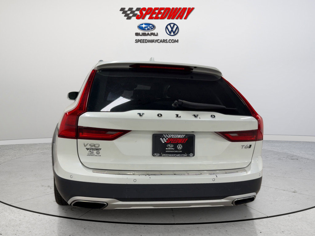 Used 2018 Volvo V90 T6 Cross Country w/ Convenience Package AWD/4WD image 9