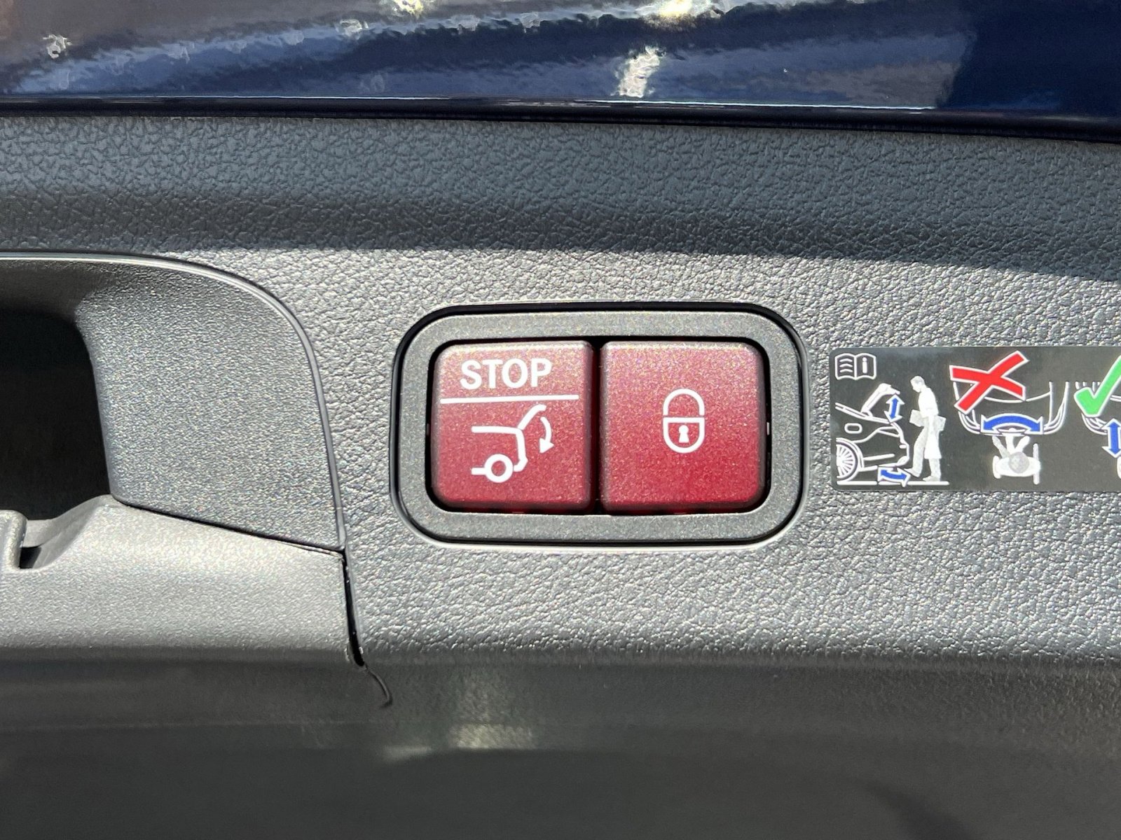 New 2026 Mercedes-Benz GLE 350 4MATIC image 25