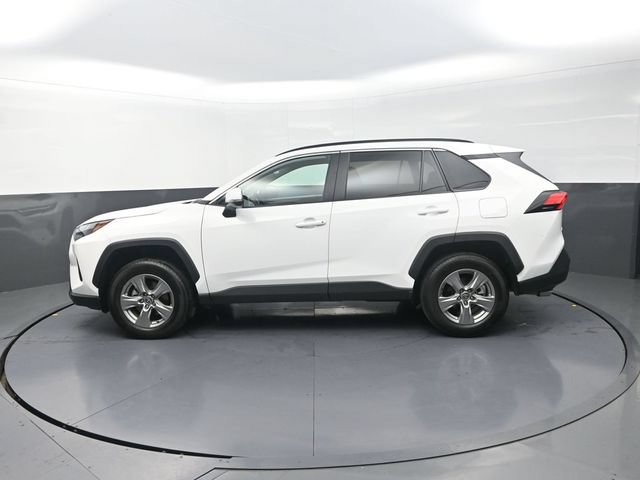 Used 2024 Toyota RAV4 XLE w/ Convenience Package AWD/4WD image 4