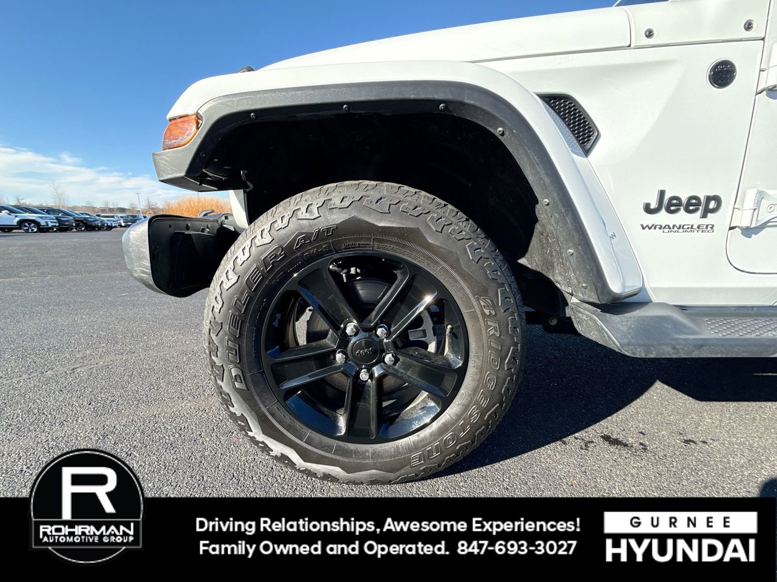 Used 2021 Jeep Wrangler Unlimited Sahara image 12