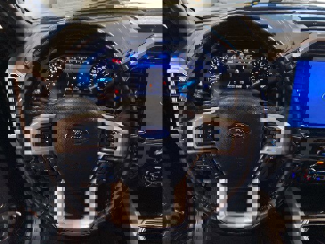 Certified 2022 Ford F250 Lariat w/ Lariat Ultimate Package image 19