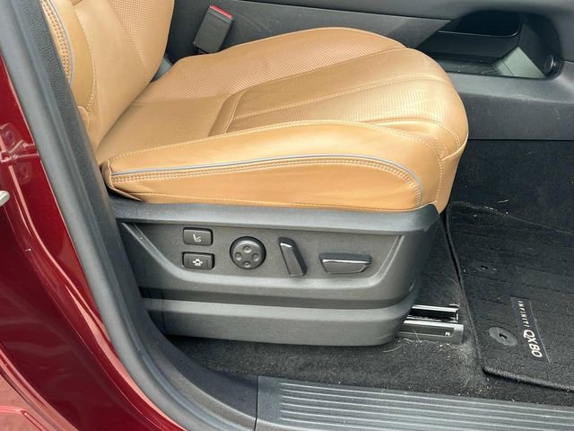 Used 2025 INFINITI QX80 Sensory AWD/4WD image 30