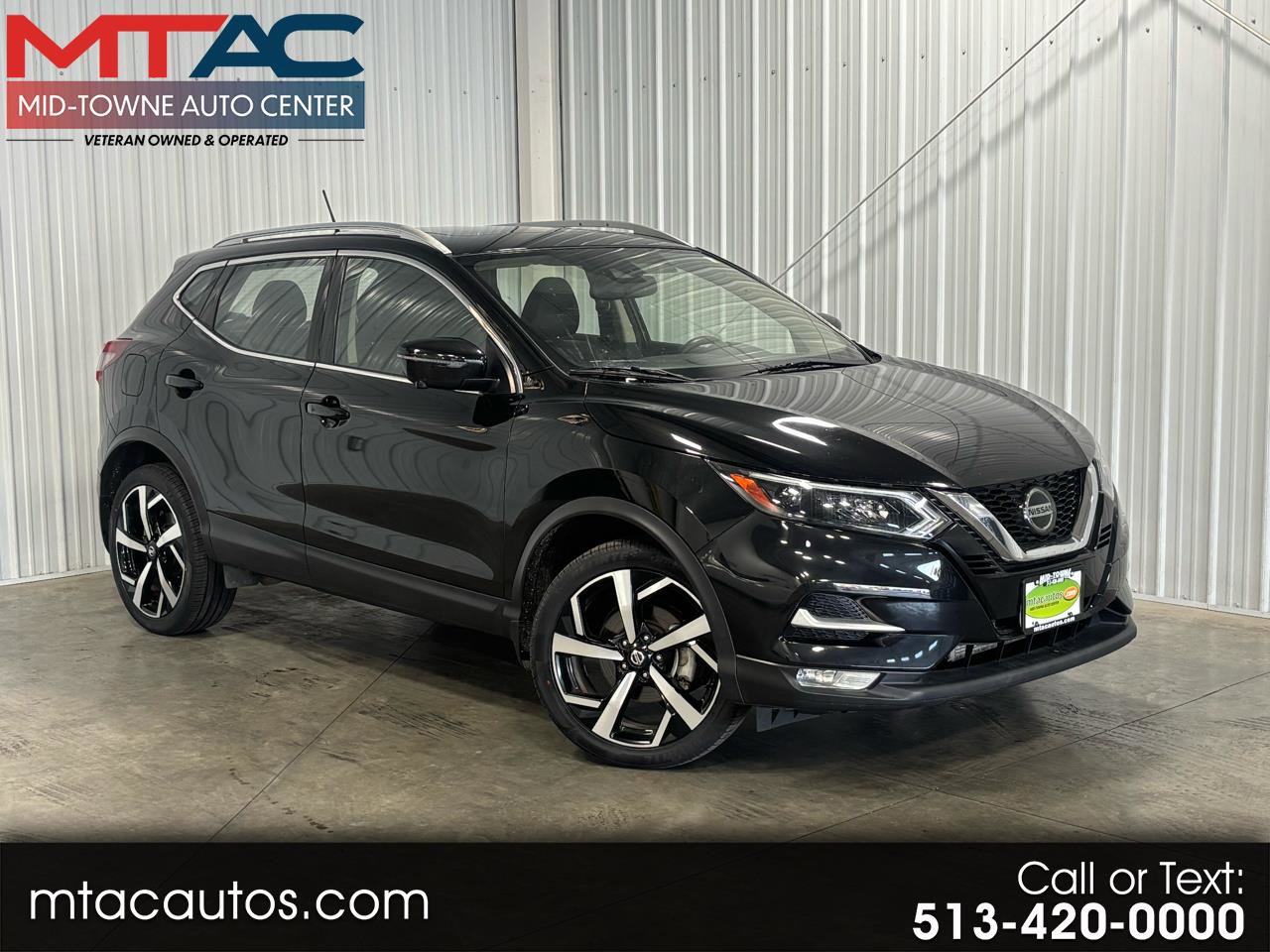 Used 2021 Nissan Rogue Sport SL w/ Premium Package image 1