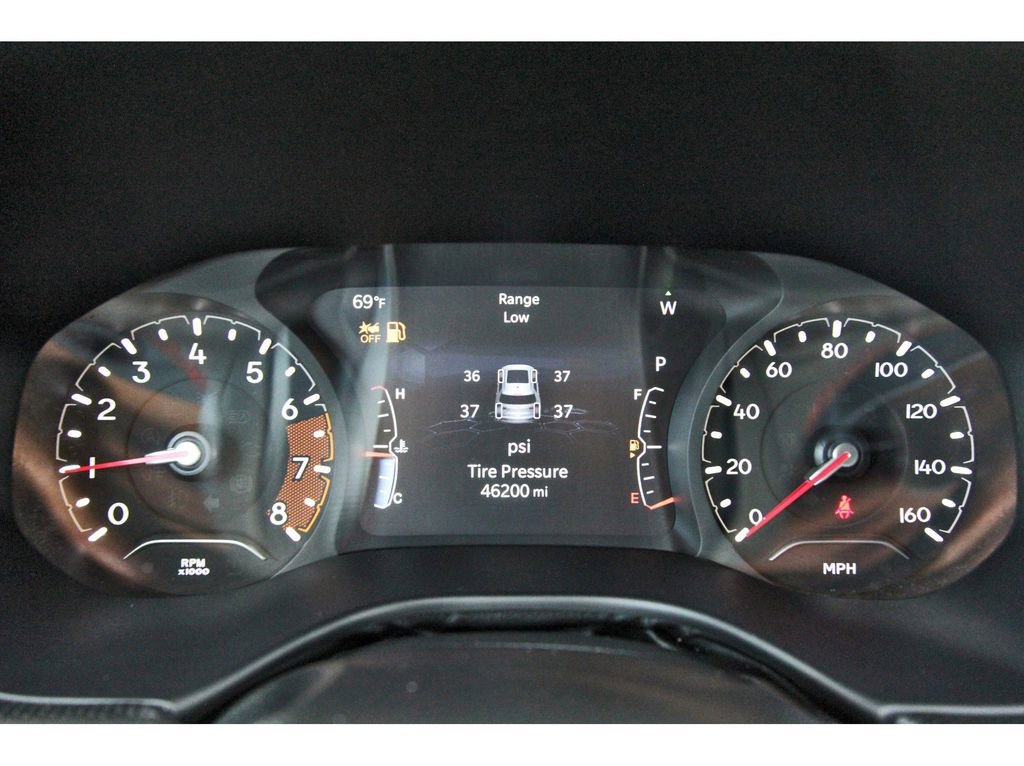 Used 2023 Jeep Compass Trailhawk AWD/4WD image 15