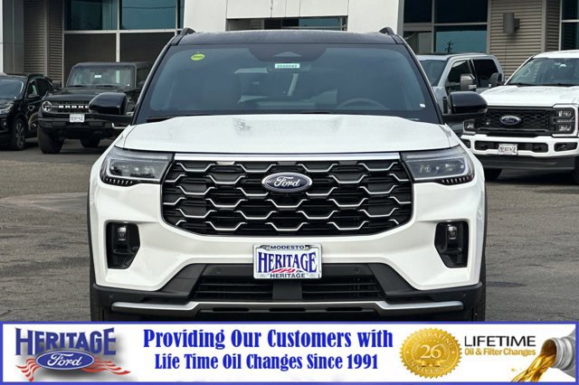 New 2026 Ford Explorer Platinum image 9