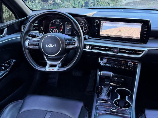 Used 2022 Kia K5 GT-Line image 38
