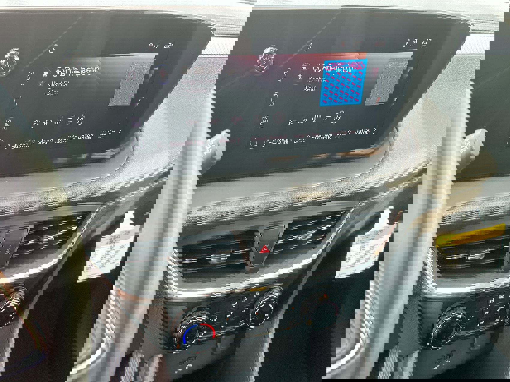 New 2026 Buick Encore GX Sport Touring w/ Advanced Technology Package image 16