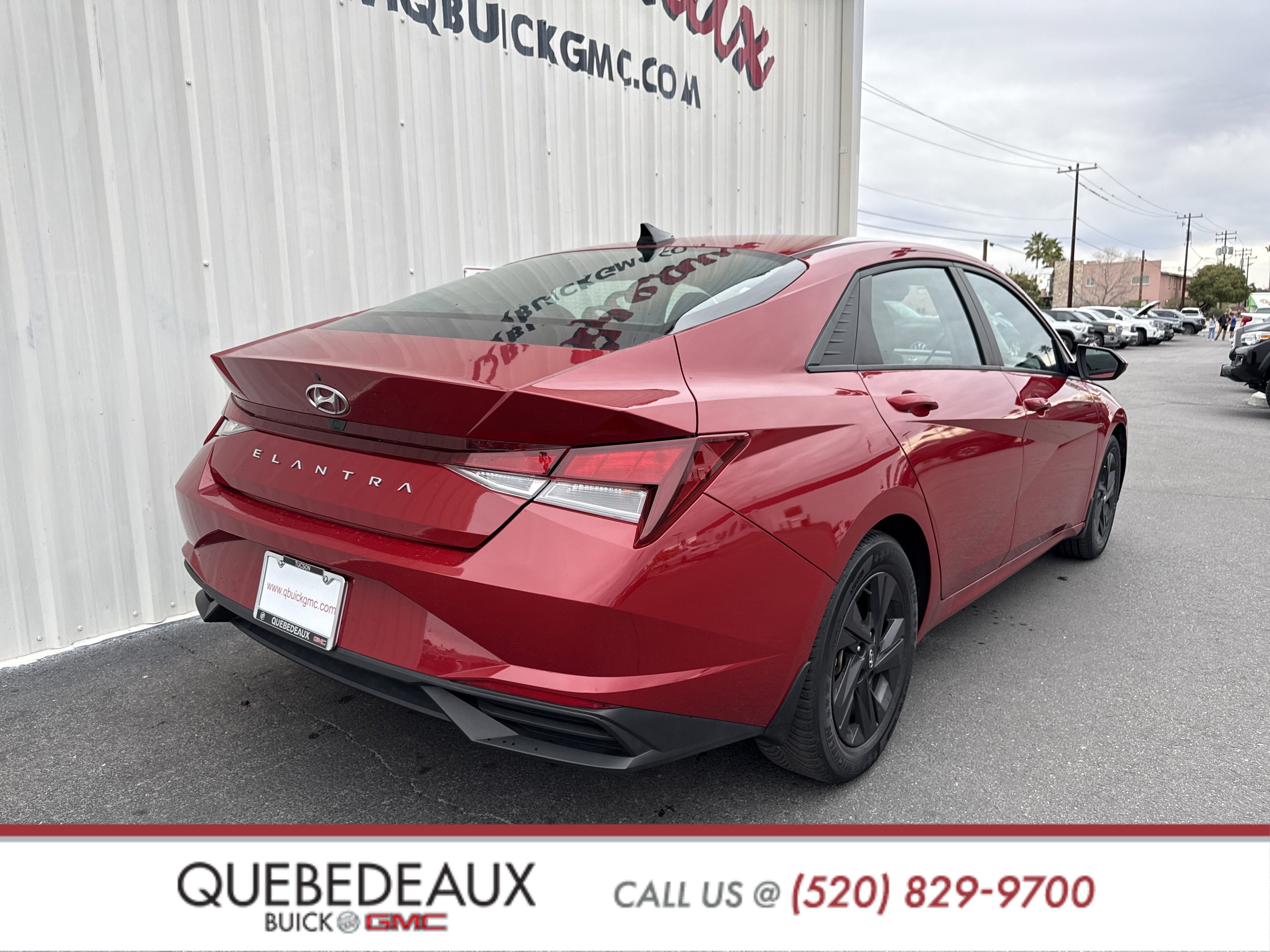 Used 2023 Hyundai Elantra SEL w/ Preferred Accessory Package image 26