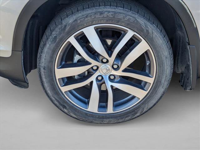 Used 2017 Honda Pilot Touring image 27
