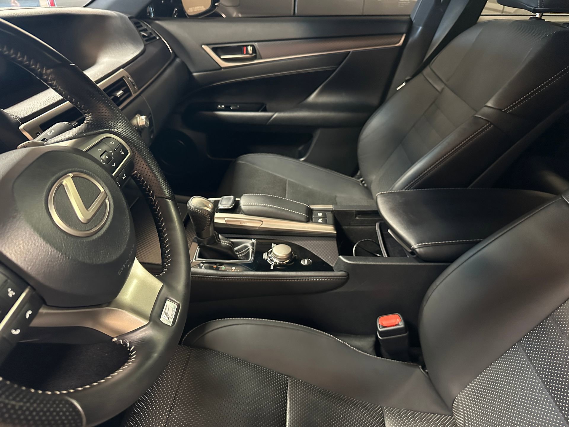 Used 2018 Lexus GS 350 F Sport AWD/4WD image 12