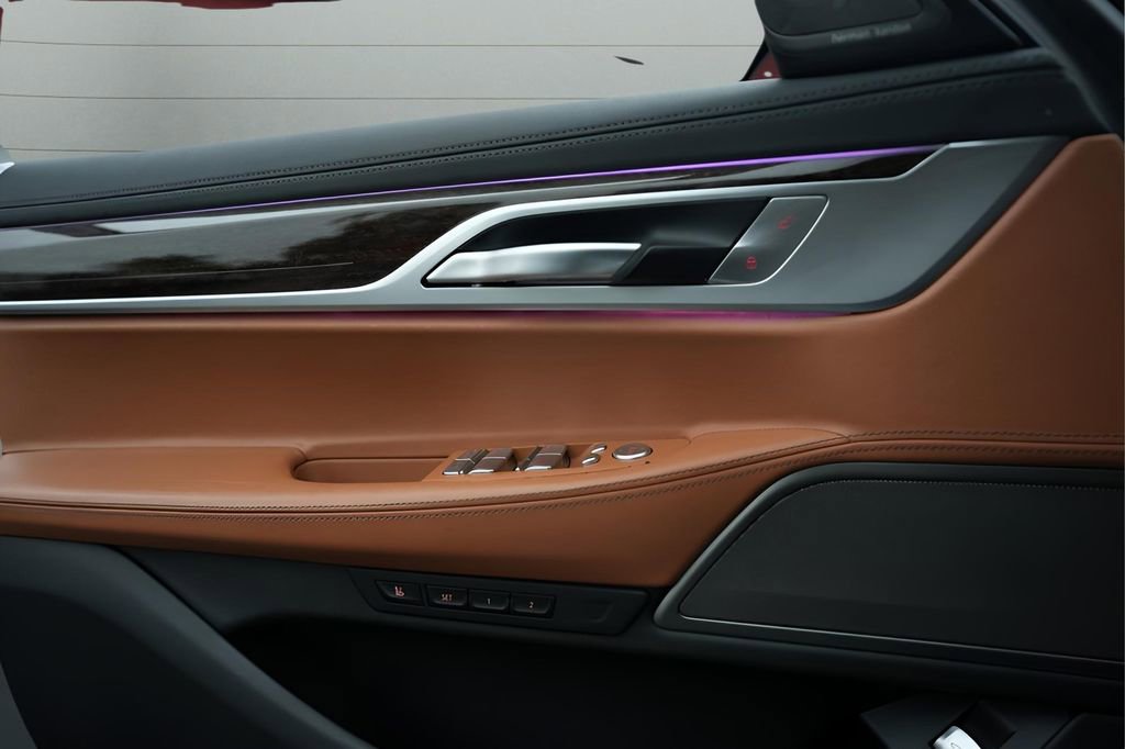 Used 2022 BMW 745e xDrive w/ M Sport Package image 24