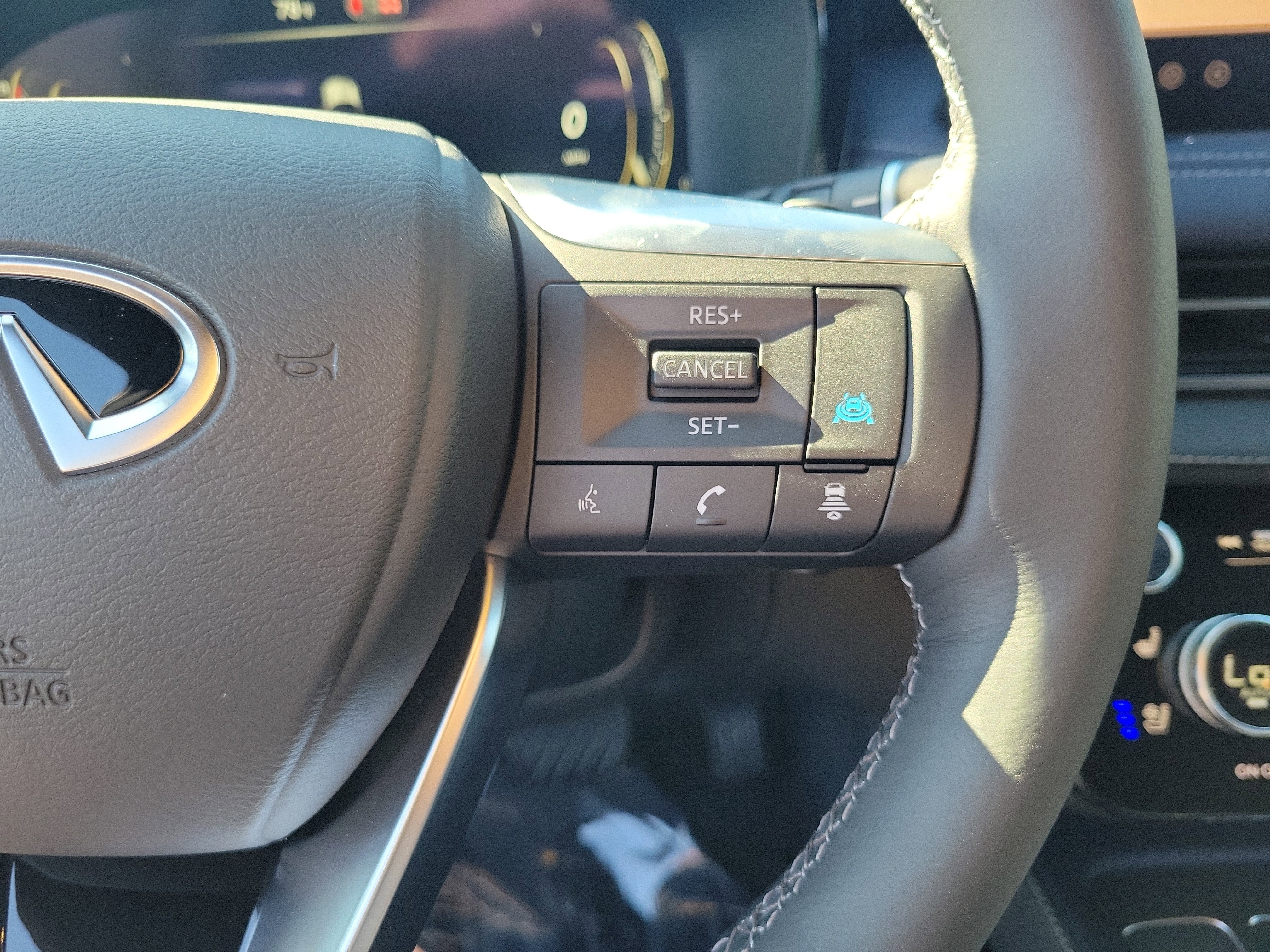 New 2026 INFINITI QX60 Sport w/ Dark Cargo Package image 13